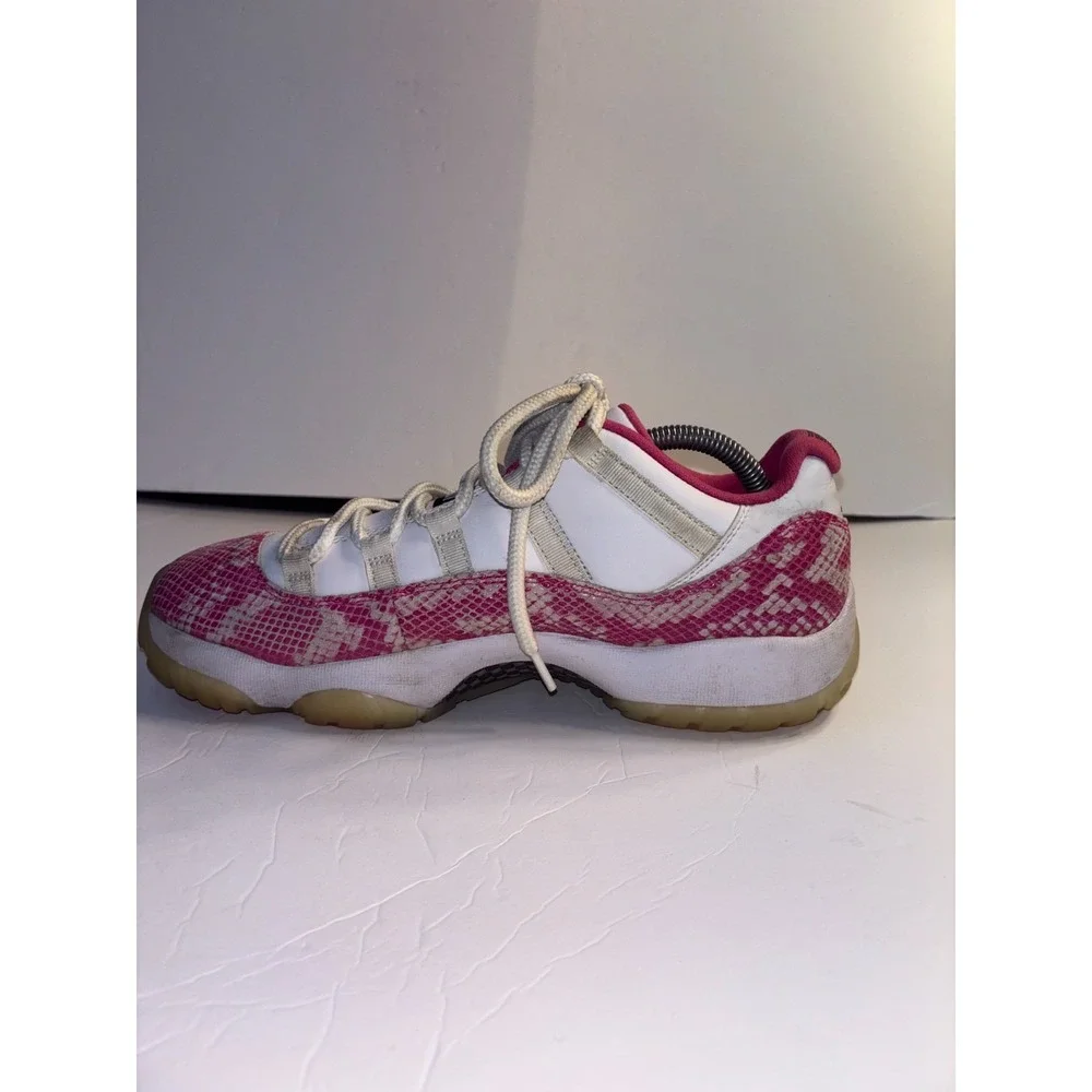 Jordan retro low